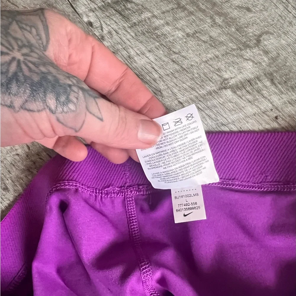 NWOT Nike Pro Compression Yoga Shorts L